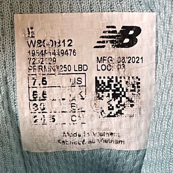 New Balance Fresh Foam 860v12 W8601BB1 Women's Light Blue Running Shoes SZ 7.5B - Picture 3 of 16